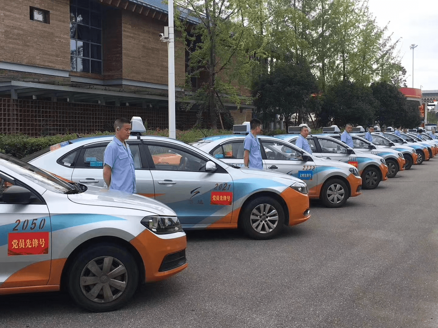 429c1f307353b35a_889.9KB